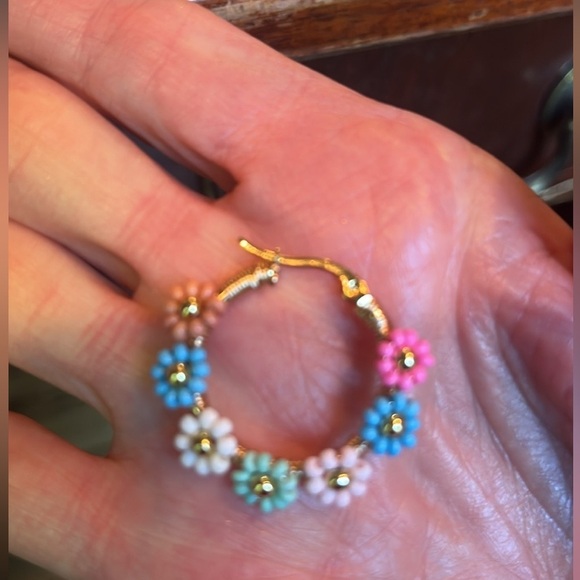 Hoop Earrings in Gold with Pastel Flowers Pink, Blue, Green. OS - Picture 5 of 5